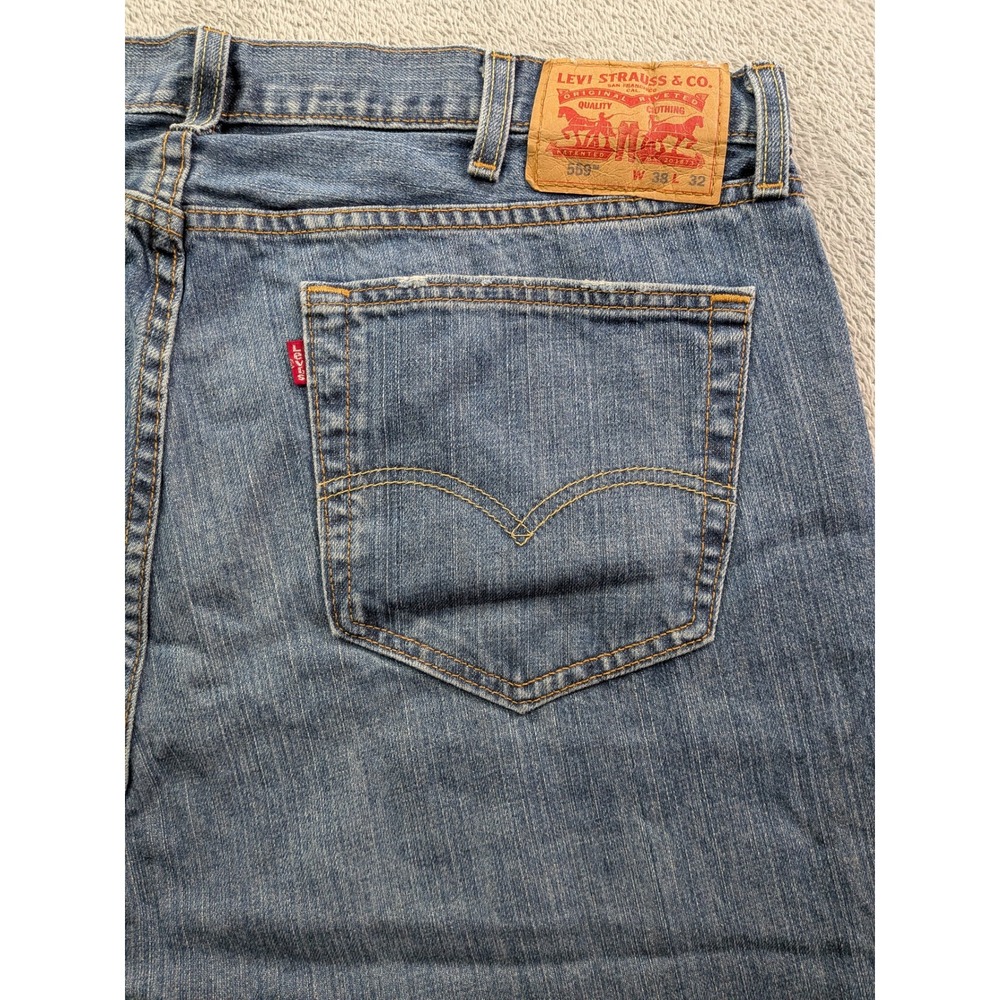 Levis 559 Relaxed Straight Jeans Mens 38x32 Blue Denim Medium Wash Distressed